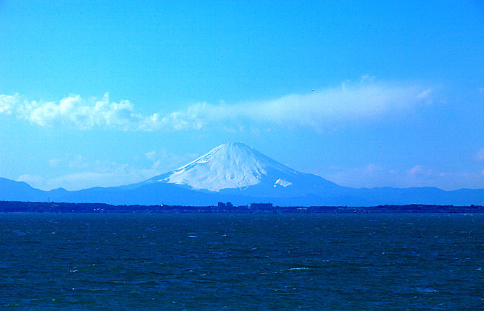 美しい房総勝浦の景色 富士山