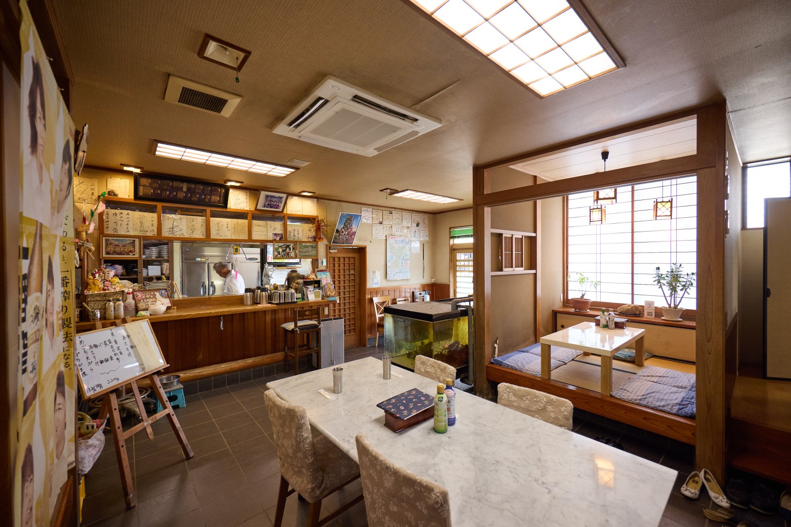 磯料理 山田屋 内観