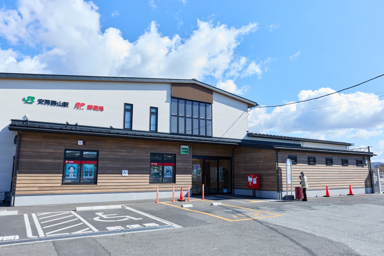勝山駅 外観
