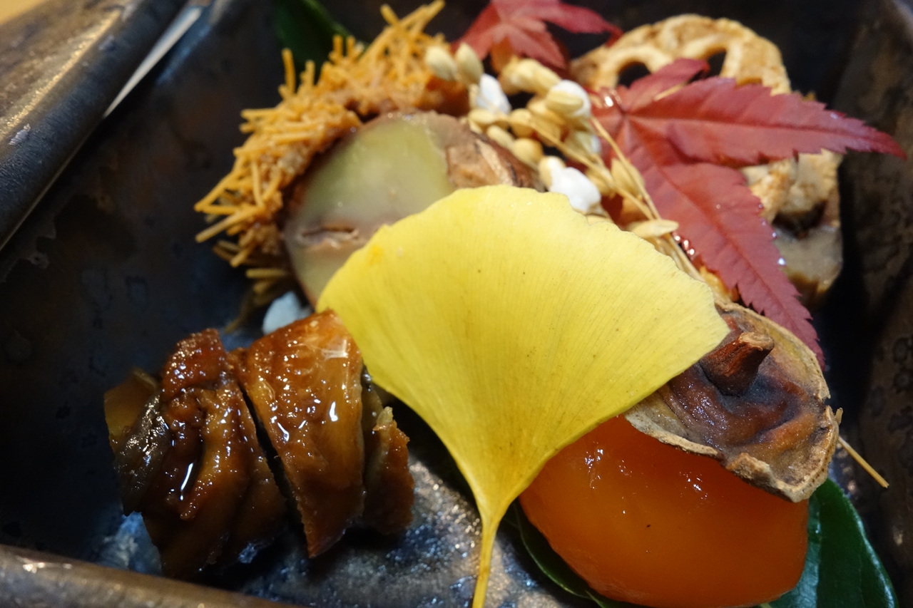 本日より秋のお食事をご用意致しております。